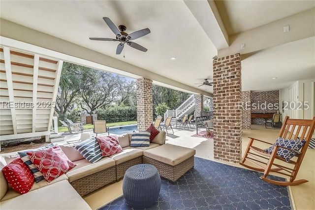 19 Sanddollar Rd, Hilton Head Island, SC 29928