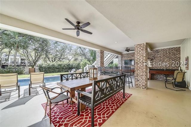 19 Sanddollar Rd, Hilton Head Island, SC 29928