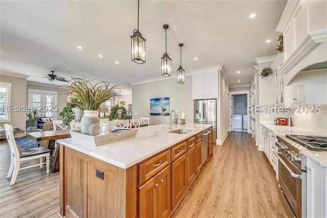 19 Sanddollar Rd, Hilton Head Island, SC 29928