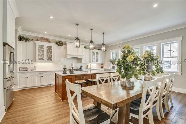 19 Sanddollar Rd, Hilton Head Island, SC 29928