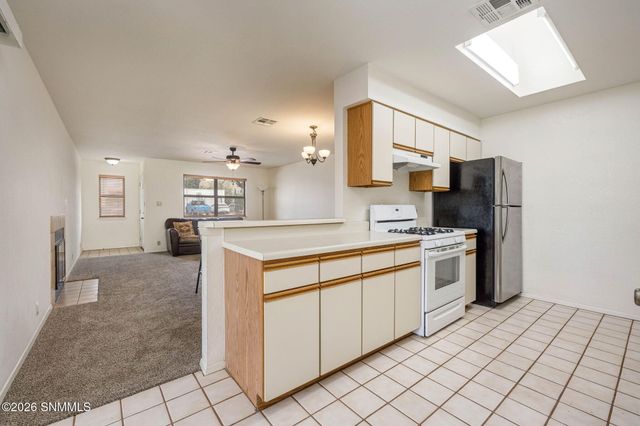 3307 Venus Street, Las Cruces, NM 88012