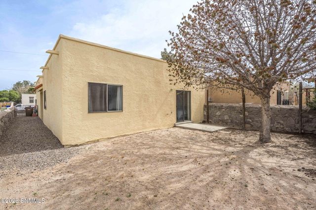 3307 Venus Street, Las Cruces, NM 88012