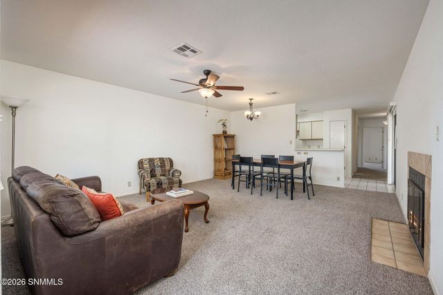 3307 Venus Street, Las Cruces, NM 88012