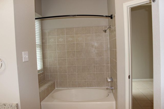 2208 Quiet Wood DR, Austin, TX 78728