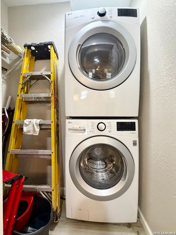 514 Martin Luther King Dr, San Antonio, TX 78203