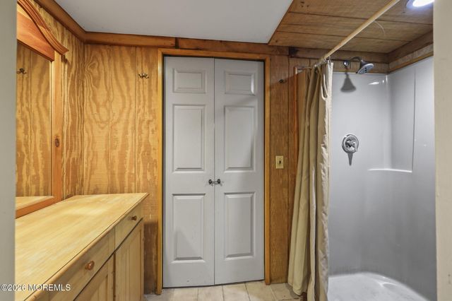 11 Colona Road, Wayne, NJ 07470