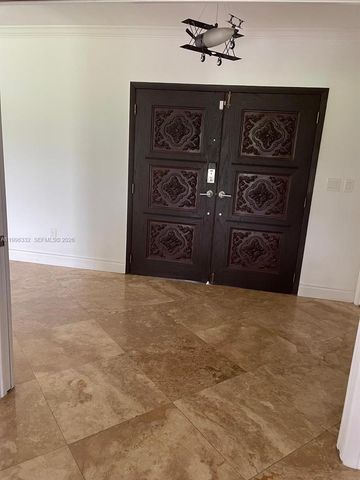 19265 E Saint Andrews Drive, Hialeah, FL 33015
