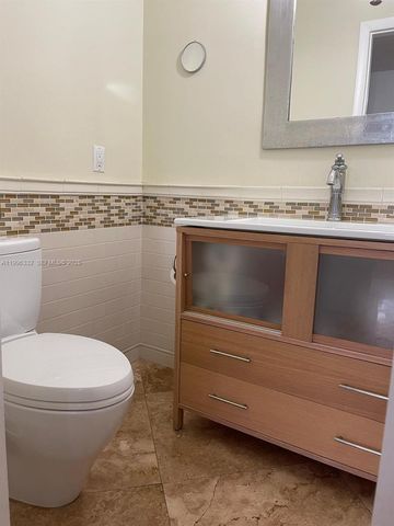 19265 E Saint Andrews Drive, Hialeah, FL 33015