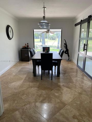 19265 E Saint Andrews Drive, Hialeah, FL 33015