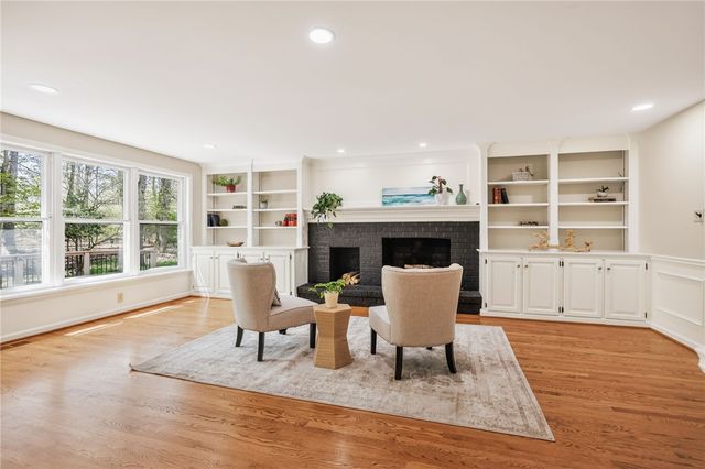34 Wood Stone Rise, Pittsford, NY 14534
