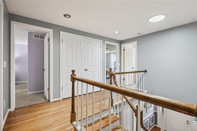 34 Wood Stone Rise, Pittsford, NY 14534