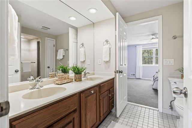 34 Wood Stone Rise, Pittsford, NY 14534