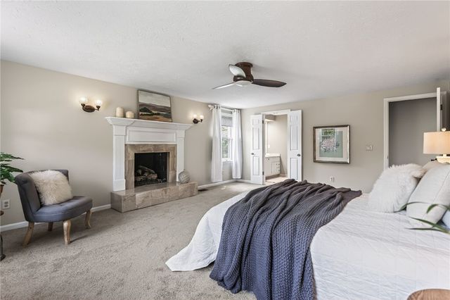 34 Wood Stone Rise, Pittsford, NY 14534