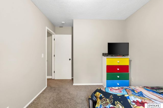 2110 Whitted Drive, Bellevue, NE 68123