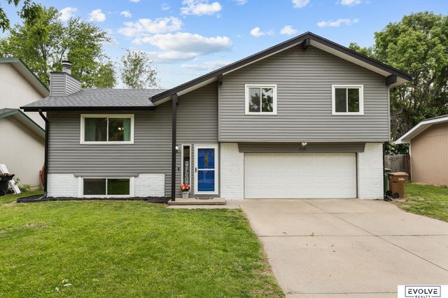 2110 Whitted Drive, Bellevue, NE 68123