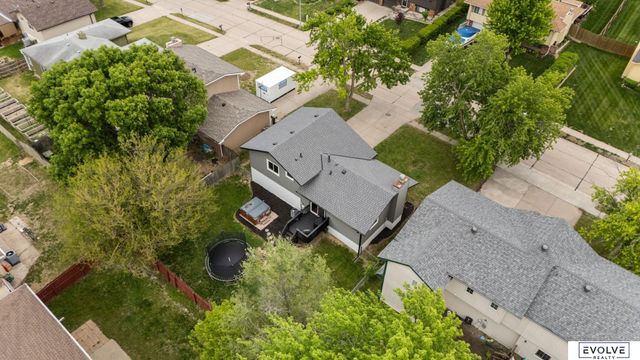 2110 Whitted Drive, Bellevue, NE 68123