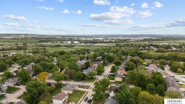2110 Whitted Drive, Bellevue, NE 68123