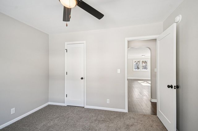 5325 Hiawatha Lane, Minneapolis, MN 55417