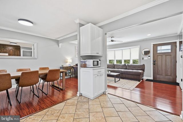84 WINDING WAY, Hamilton, NJ 08620