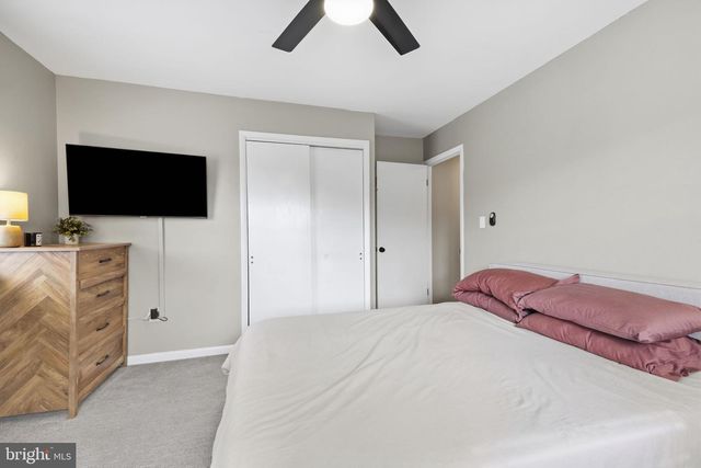 84 WINDING WAY, Hamilton, NJ 08620