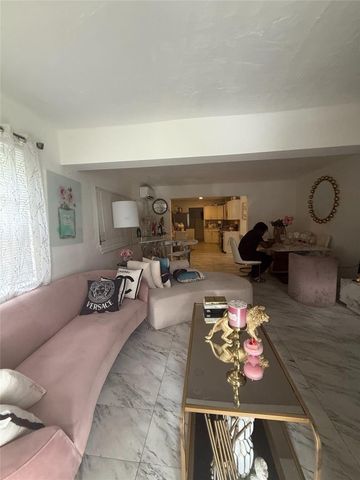 6315 SW 32nd Street, Miramar, FL 33023