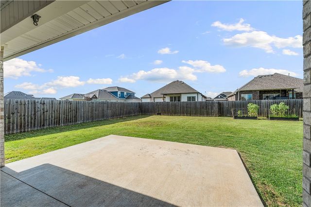 725 Macdonald Drive, Pea Ridge, AR 72751