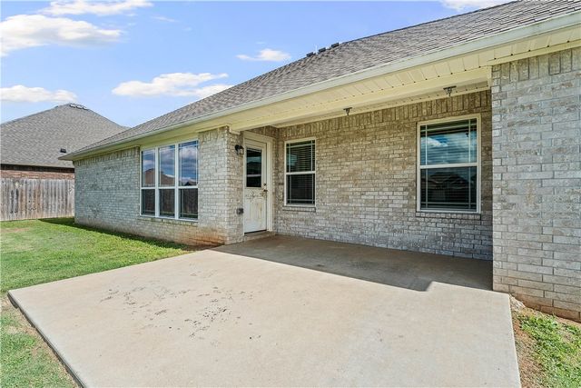 725 Macdonald Drive, Pea Ridge, AR 72751