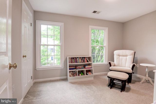 7832 GUM SPRINGS VILLAGE DR, Alexandria, VA 22306