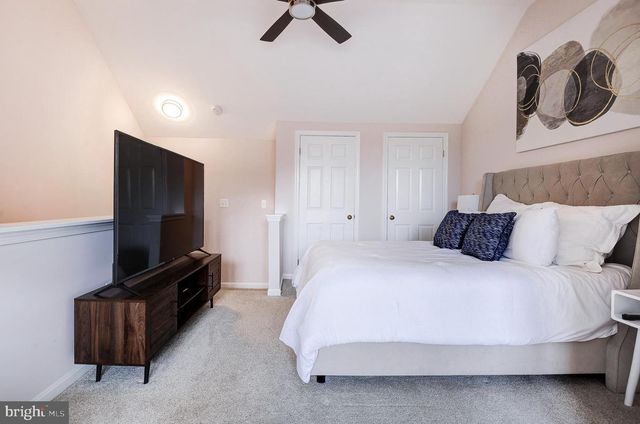 7832 GUM SPRINGS VILLAGE DR, Alexandria, VA 22306