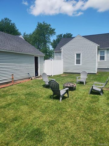 612 Bradfield Street, Bay City, MI 48706