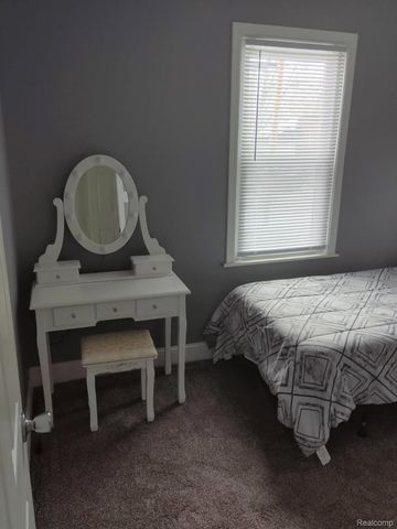 612 Bradfield Street, Bay City, MI 48706