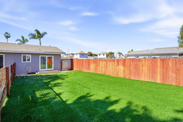 2652 Jefferson Street, Carlsbad, CA 92008