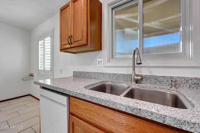 13232 N 98TH Avenue M, Sun City, AZ 85351