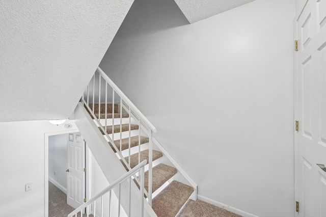 4082 Meadowlark Lane, Eagan, MN 55122