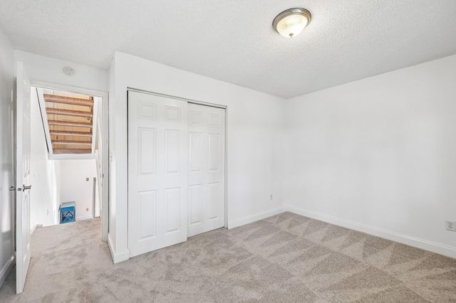 4082 Meadowlark Lane, Eagan, MN 55122
