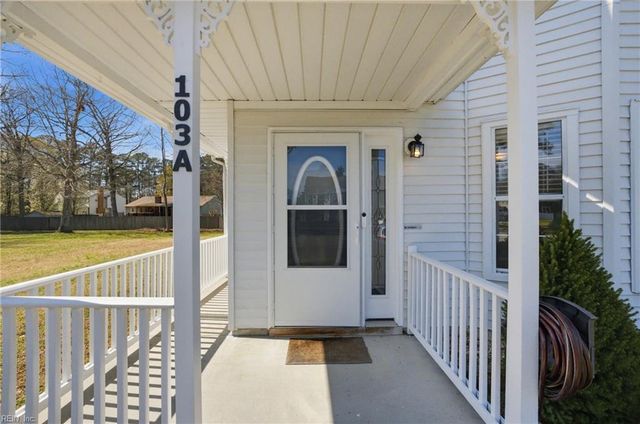 103 Heather Way Apt A, Yorktown, VA 23693