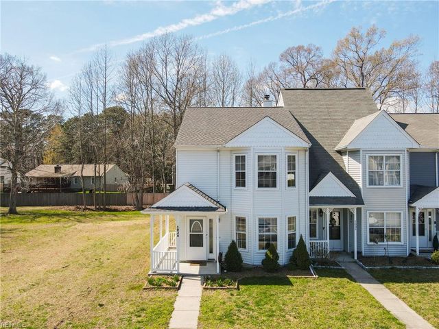 103 Heather Way Apt A, Yorktown, VA 23693