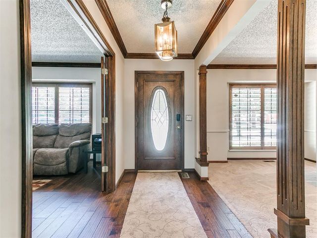 8209 N Bridgeport Lane, Bethany, OK 73008
