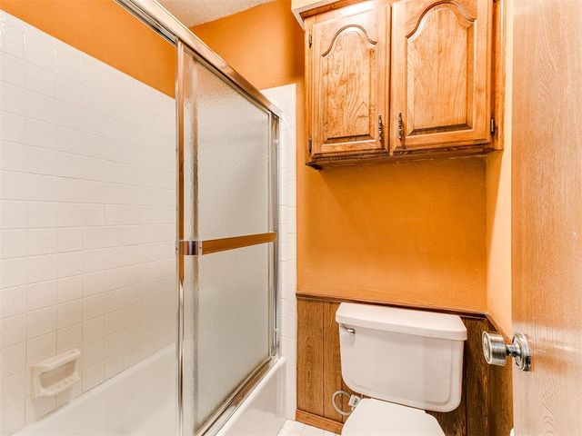 8209 N Bridgeport Lane, Bethany, OK 73008