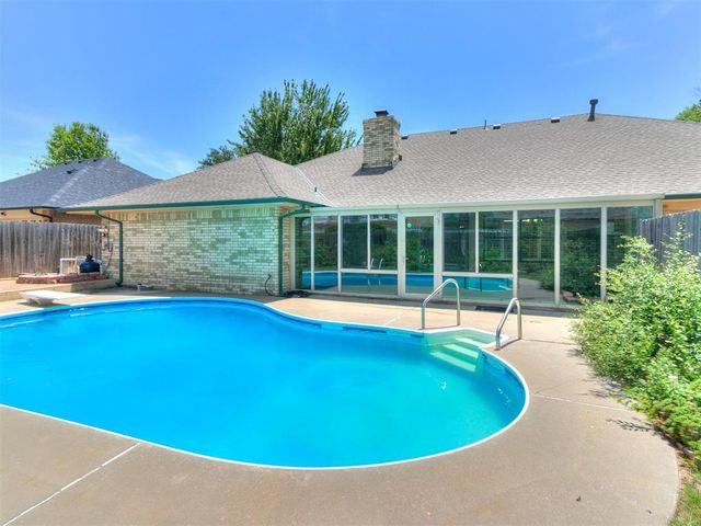 8209 N Bridgeport Lane, Bethany, OK 73008