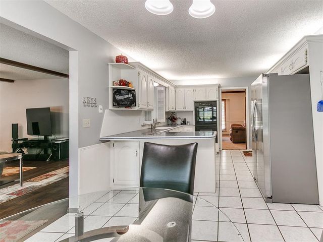 8209 N Bridgeport Lane, Bethany, OK 73008
