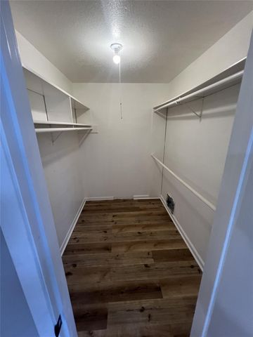 1310 Town Circle 1, Baytown, TX 77520