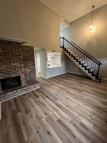 1310 Town Circle 1, Baytown, TX 77520