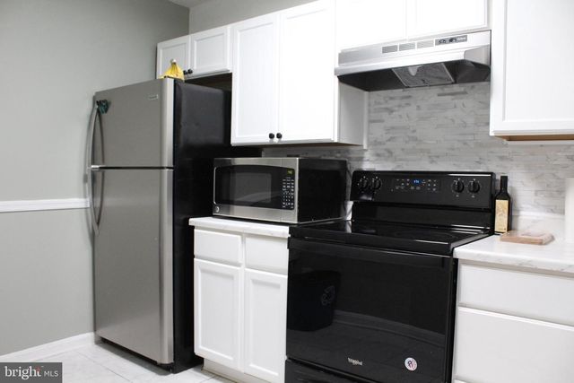 9878 BROOKRIDGE CT, Montgomery Village, MD 20886