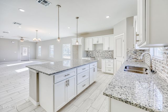 11607 Valle Bonito Road, Socorro, TX 79927