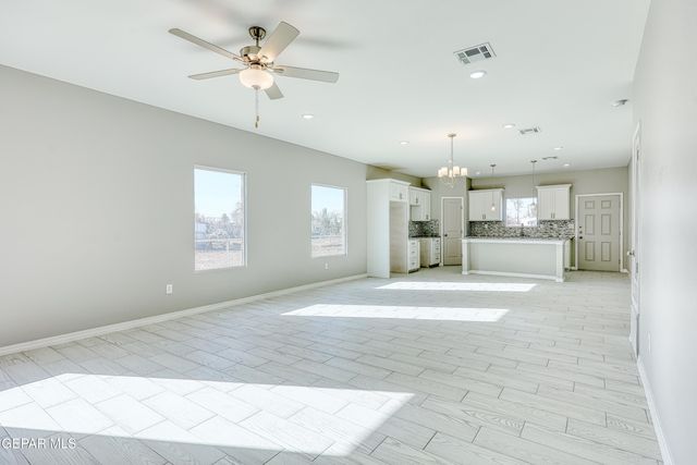 11607 Valle Bonito Road, Socorro, TX 79927