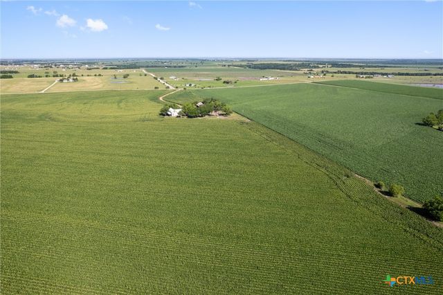 1701 County Road 424, Taylor, TX 76574