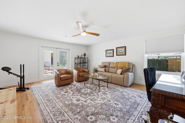 2348 SMULLIAN Trail N, Jacksonville, FL 32217