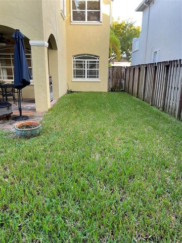 20774 SW 90th Pl, Cutler Bay, FL 33189