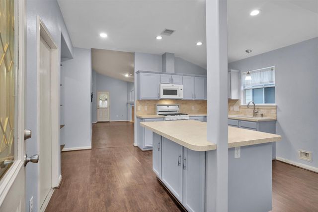 20107 Stonepine Creek Drive, Tomball, TX 77375